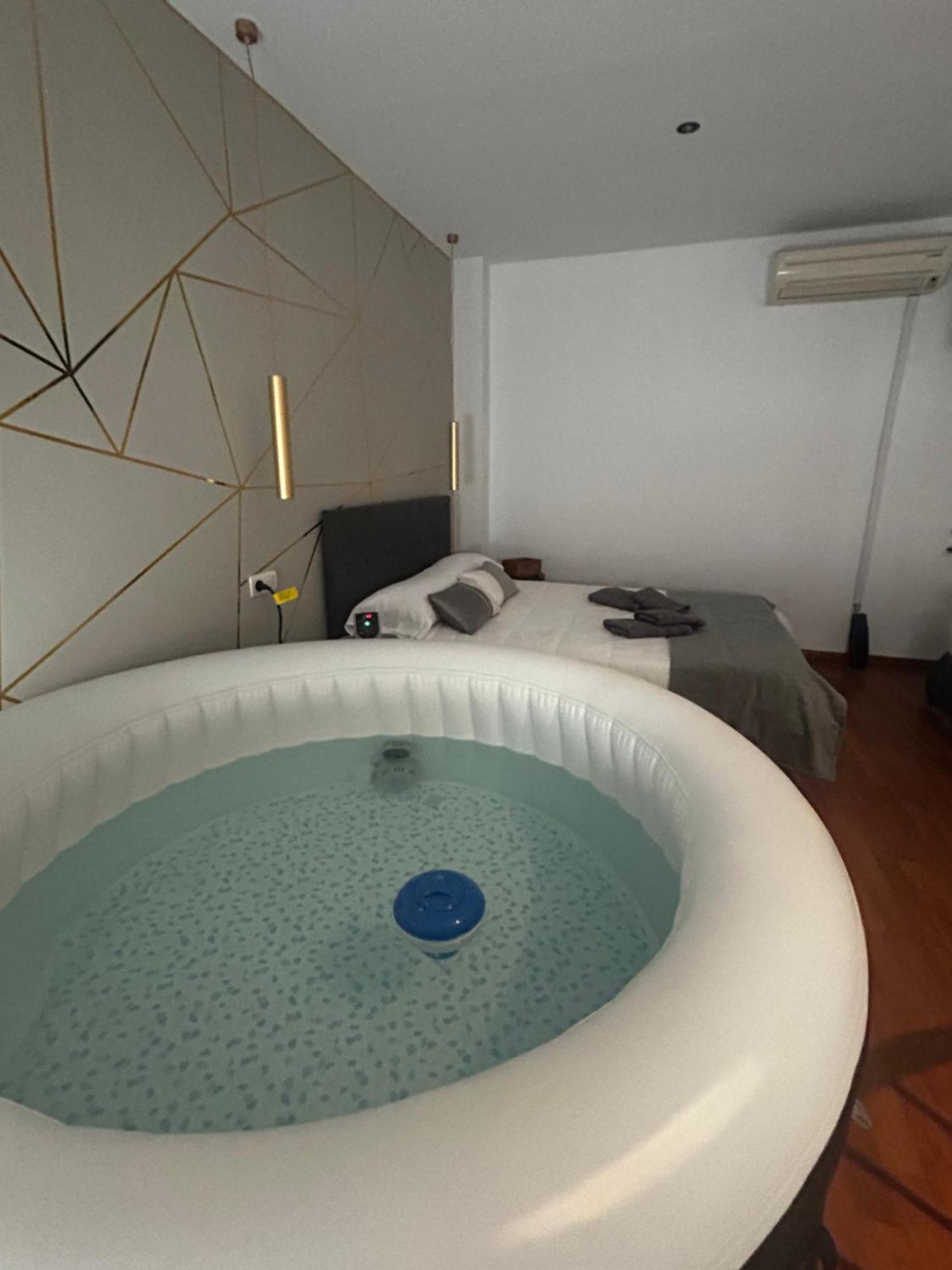 Lm Apartamentos Puentezuelas Granada Luaran gambar