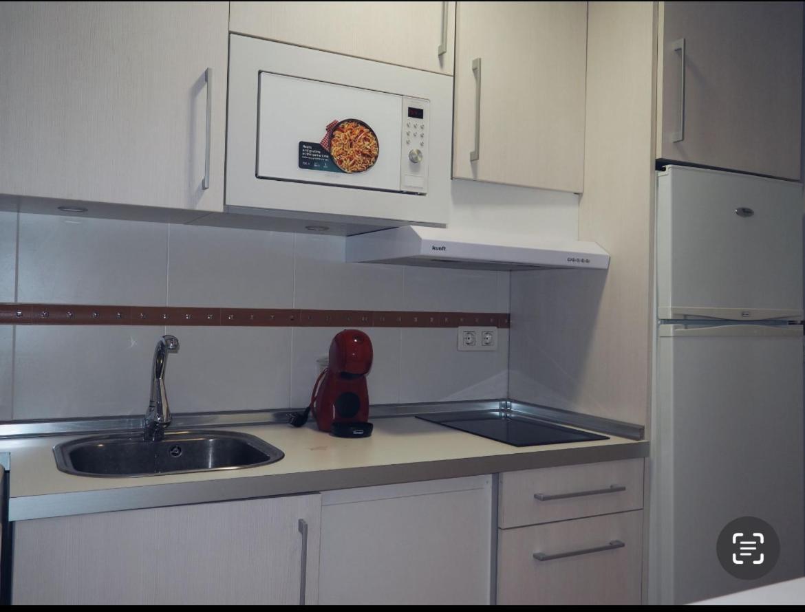 Lm Apartamentos Puentezuelas Granada Luaran gambar